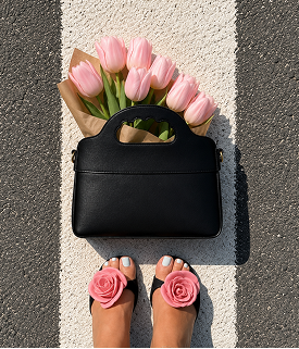 Le sac avce des tulipes à l'intérieur